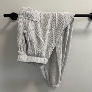 Aerie traveler waffle jogger